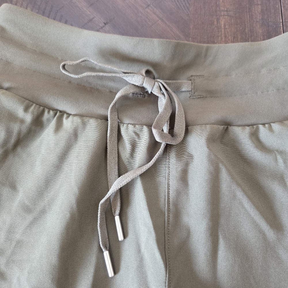 CALIA Women’s TrueLight Cargo Joggers Deep Green XS WAX12189FFS New Mid Rise - Picture 8 of 14